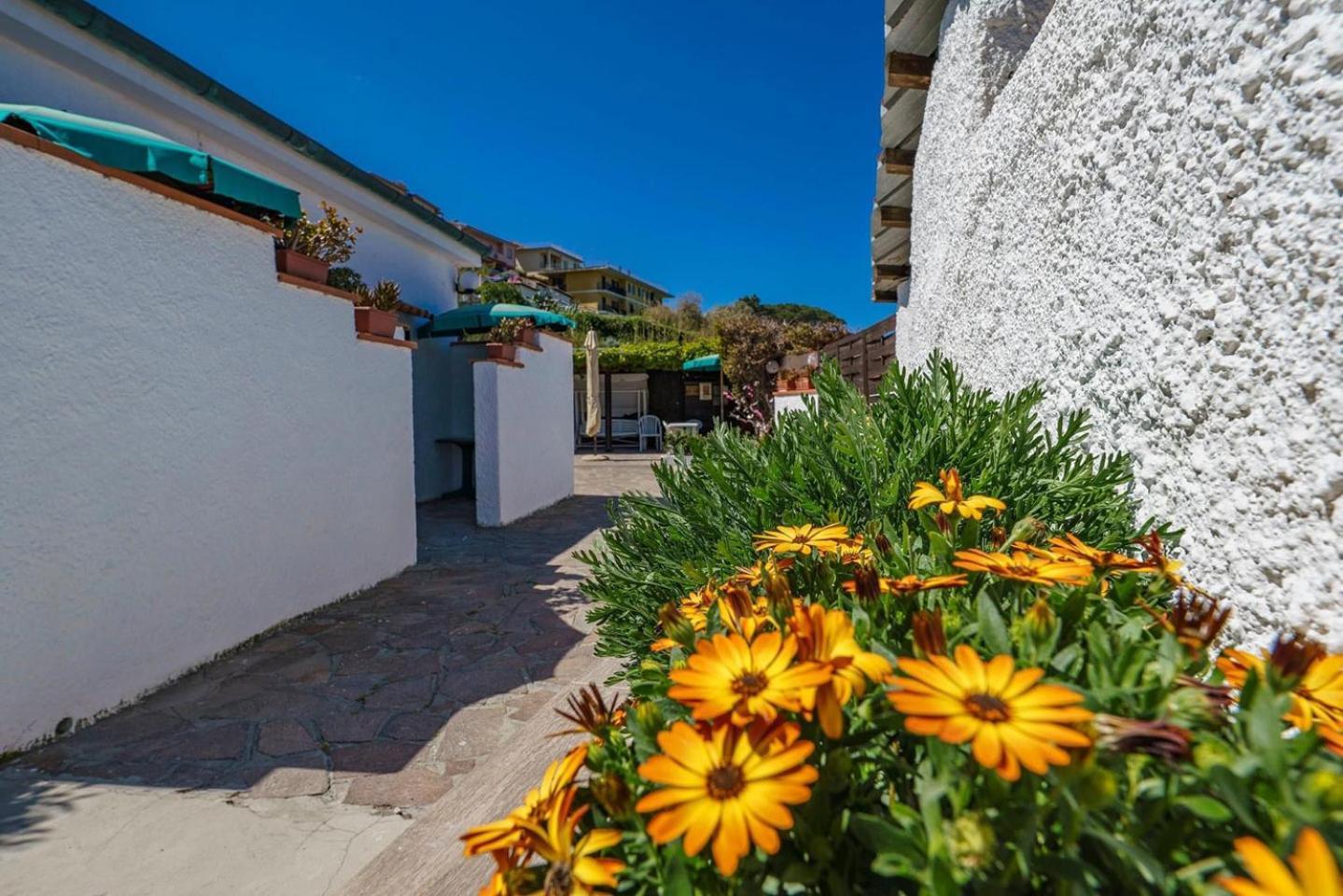 Hotel Le Ghiaie Portoferraio Bagian luar foto